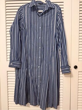 Brooks Brothers Navy/White Striped Button Front dress with pleats - Size 12